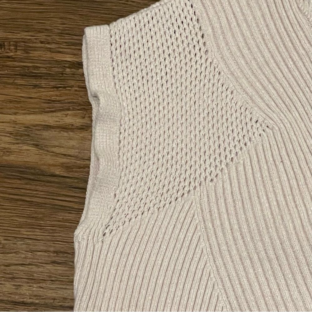 Express Asymmetrical Open Stitch Cutout Back Sleeveless Sweater Orchid Hush L - Picture 3 of 10